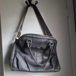 Grey Crossbody/Handbag Jewell Purse by Thirty-One Snake Print